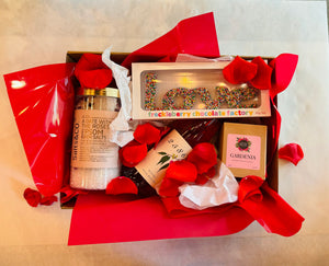 Valentines Day Lovers Box